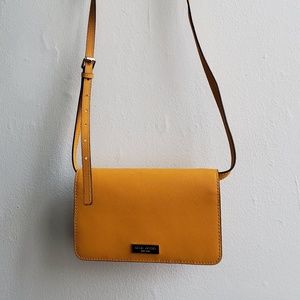 Henri Bendel Crossbody Wallet